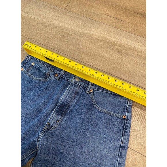 Men's Levi Strauss Blue Jeans 505 Style 36x34 Medium Wash - Picture 7 of 9